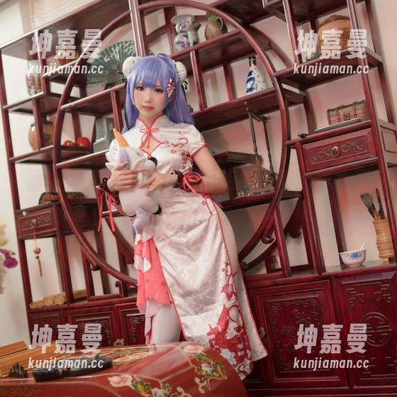 面饼仙儿 面饼仙儿的夏天:原图走失,精选却恰到好处。