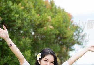 魅妍社 – 免费、下载、Ashely丽丽的红裙，千万别辜负这份幽默！